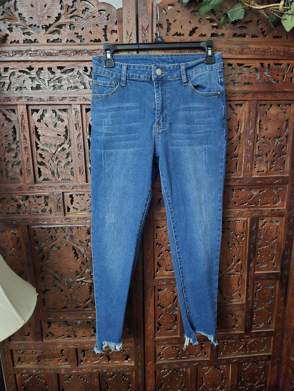 SHEIN Medium Blue High-Rise Skinny Jeans with Frayed Hem